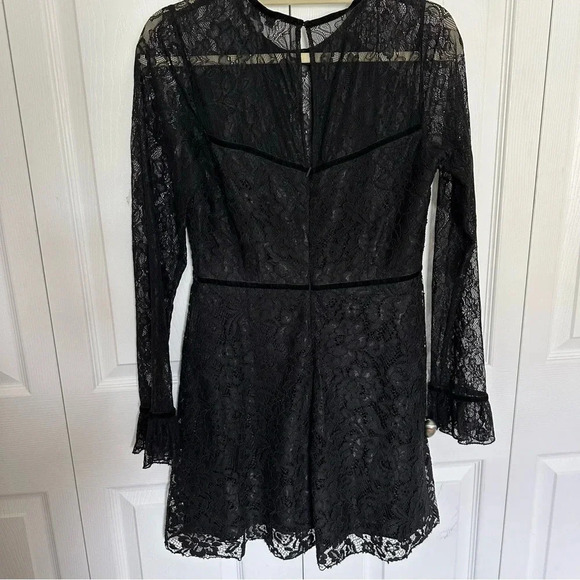NSR Lace Long Sleeve Ruffle Cuff Black Sheer Mini Cocktail Dress Size Me… - Picture 3 of 12